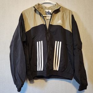 Adidas vintage windbreaker gold & black jacket Size Medium
